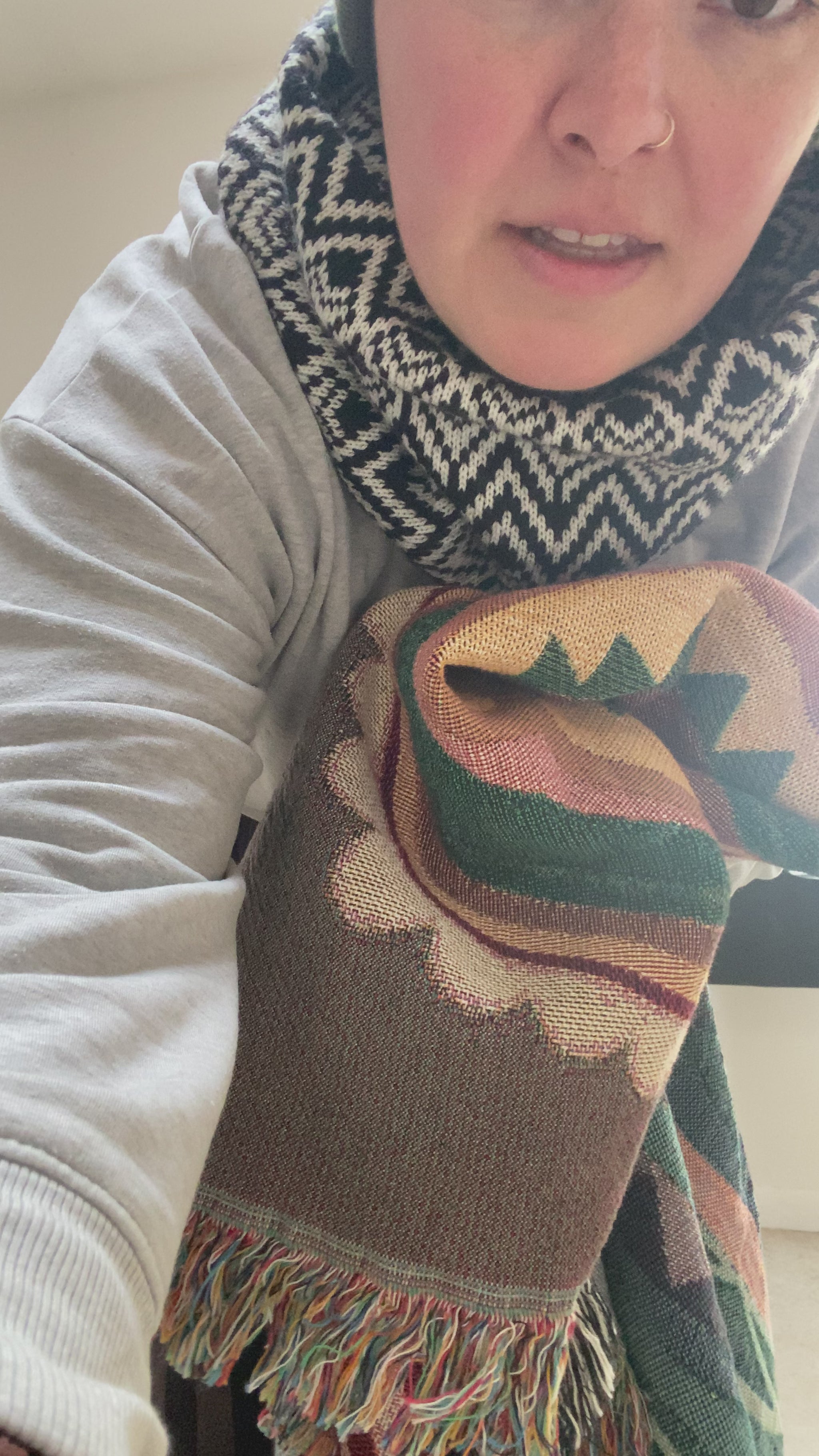 Video of Mackenzie shows off woven blanket
